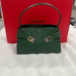 Salvatore Ferragamo Green Leather Women's Bag